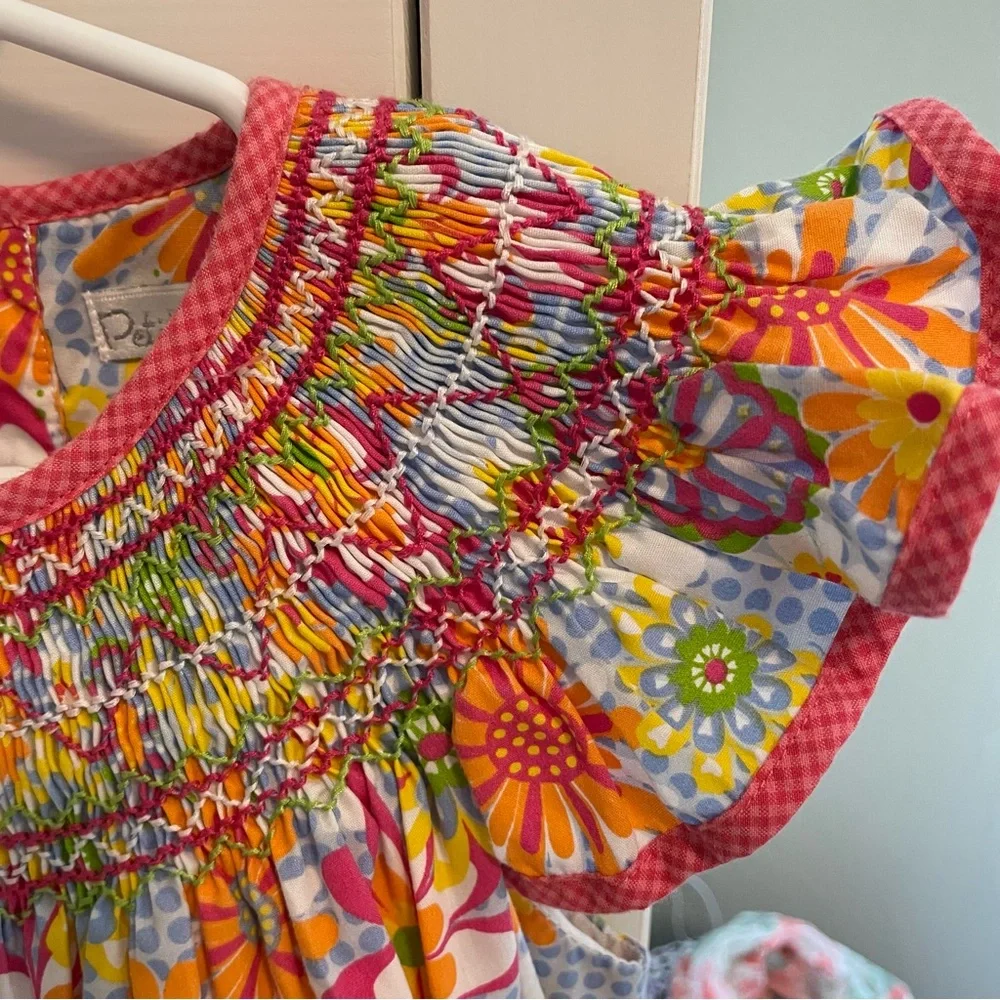 Petit Ami Floral Smocked Dress Size 3 - Picture 4 of 4